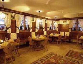 Rakouský hotel Reslwirt s jídelnou