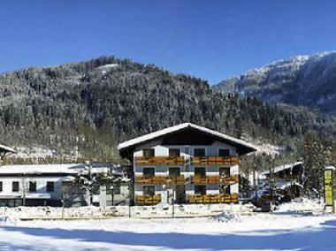 Rakouský hotel Tauernhof v zimě