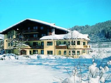 Rakouské Flachau s apartmánovým domem Holzmannhof
