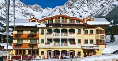Rakouský Maria Alm s hotelem Urslauerhof